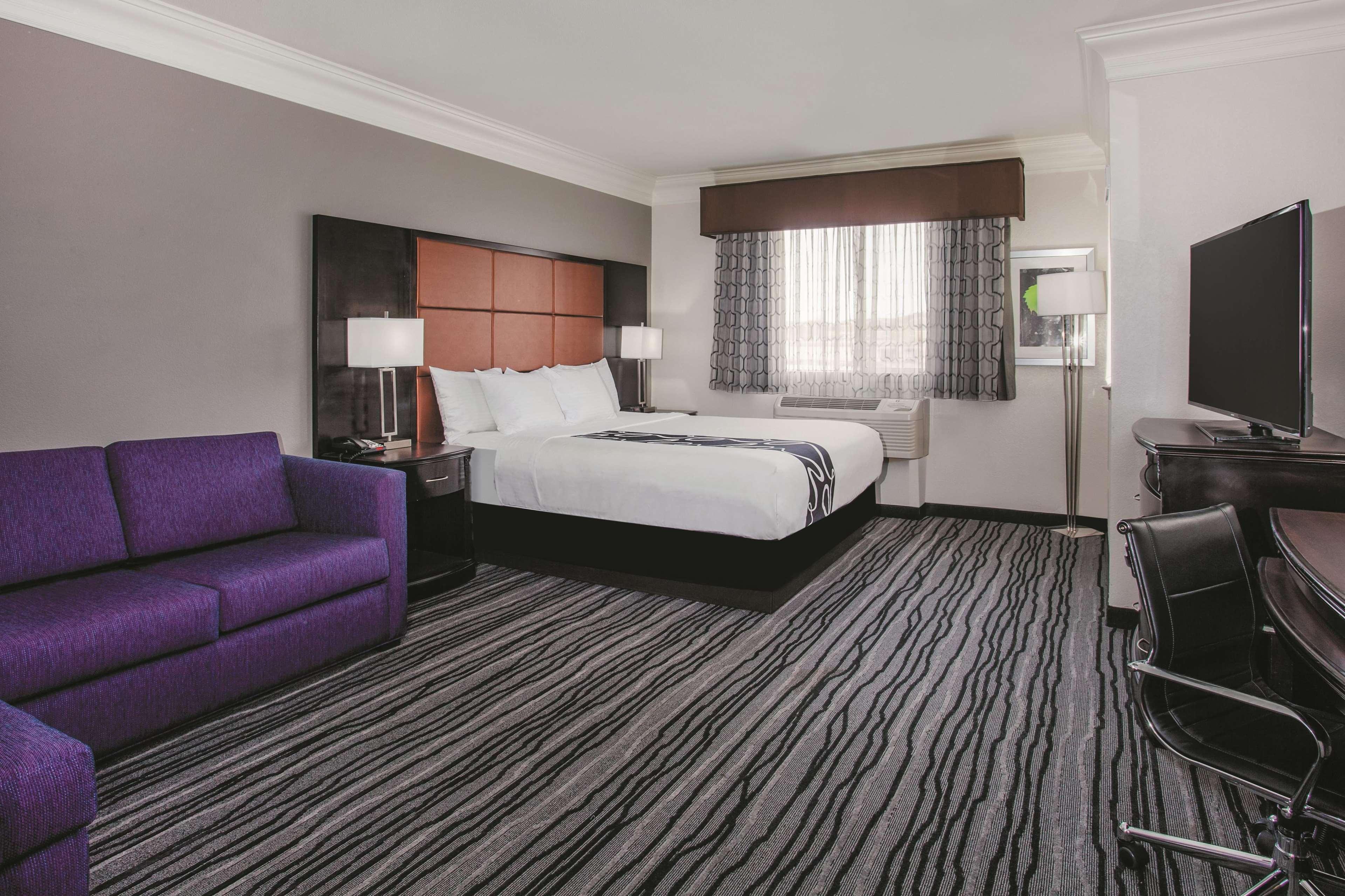 La Quinta By Wyndham Dublin - Pleasanton Hotel Exterior photo