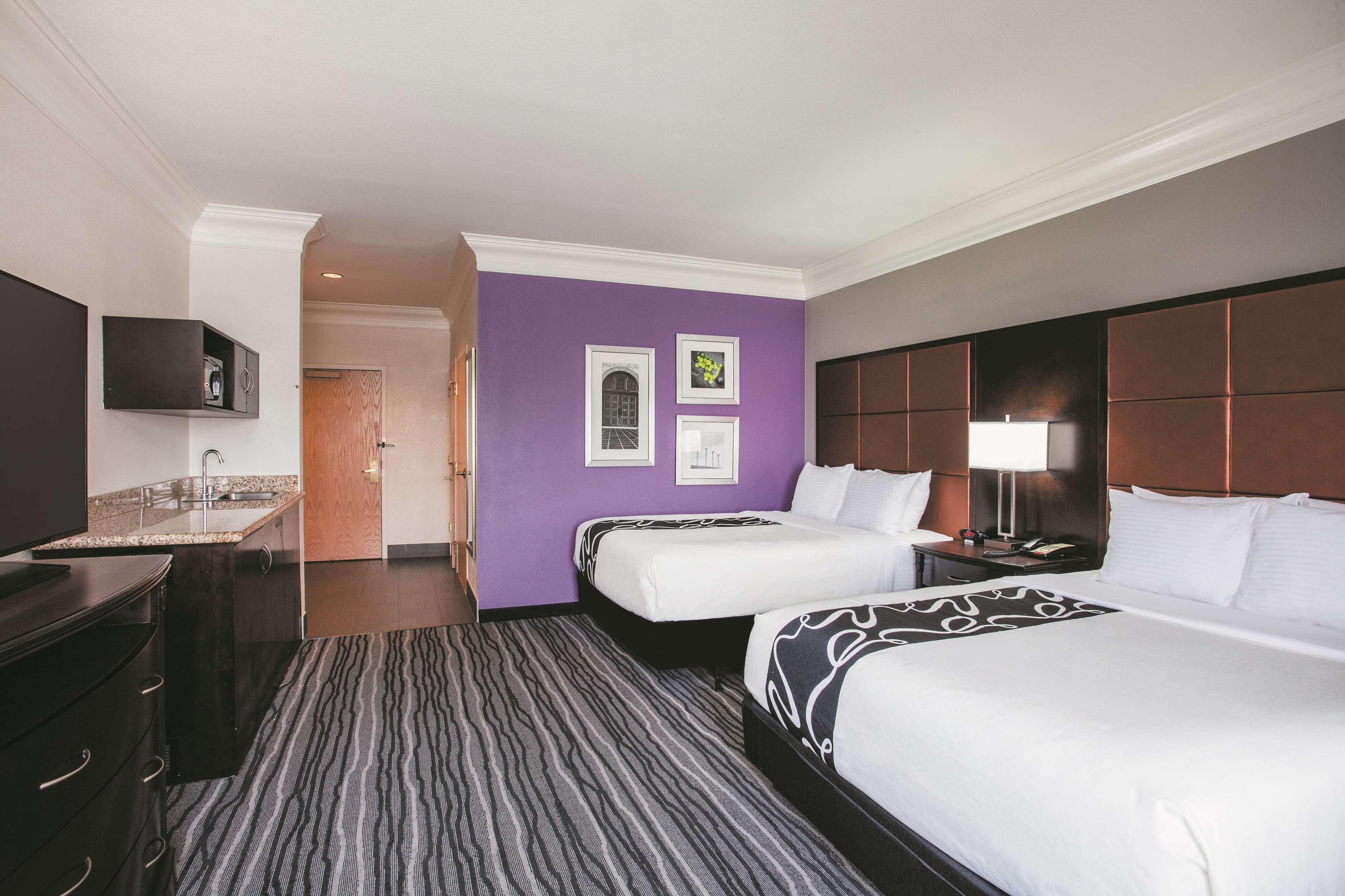 La Quinta By Wyndham Dublin - Pleasanton Hotel Exterior photo
